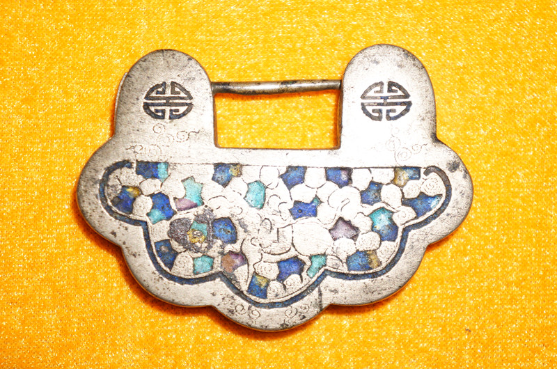 "《 a target="_blank" href="/item/辞海/197234" data-lemmaid="