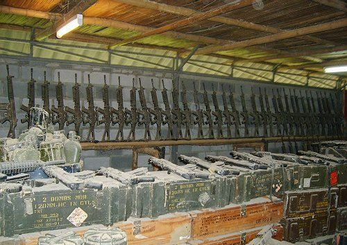  p>国民党93师隶属于原国民党云南地区的第八军,经历了吕国铨,李国辉