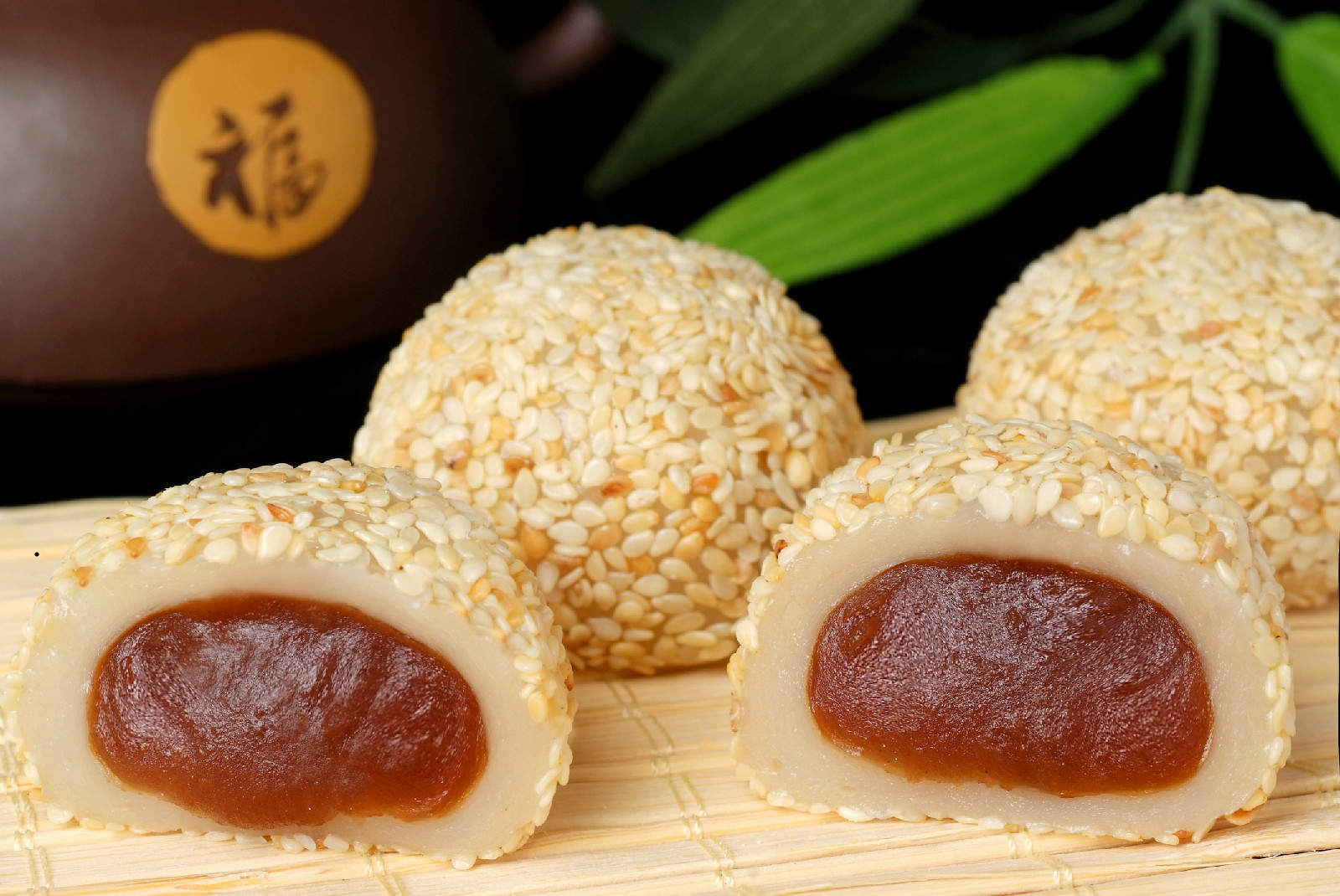  p data-id="tc8son6i6n8e">大连派客食品有限公司是一家糯米糕点加工