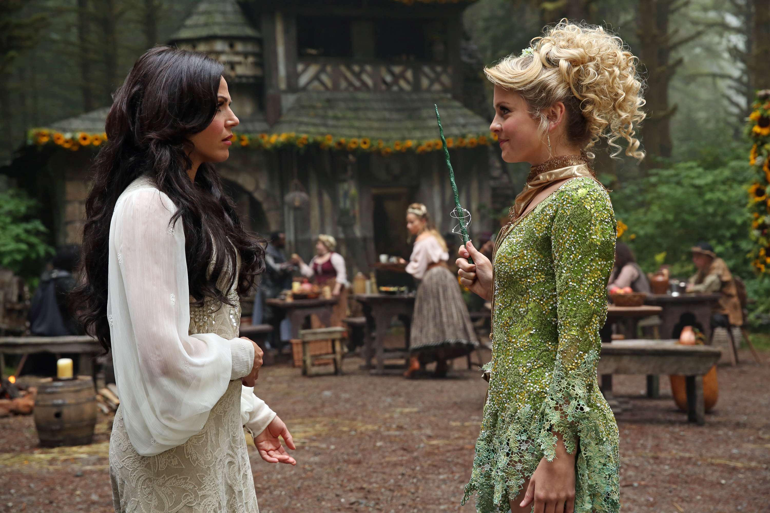  p>《童话镇第三季》(once upon a time season 3)是由 a target="