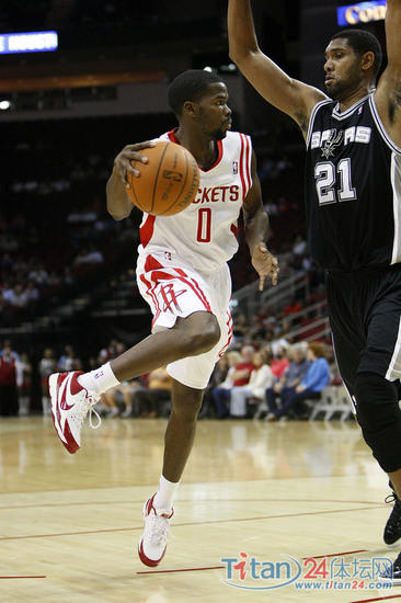 阿伦·贾马尔·布鲁克斯