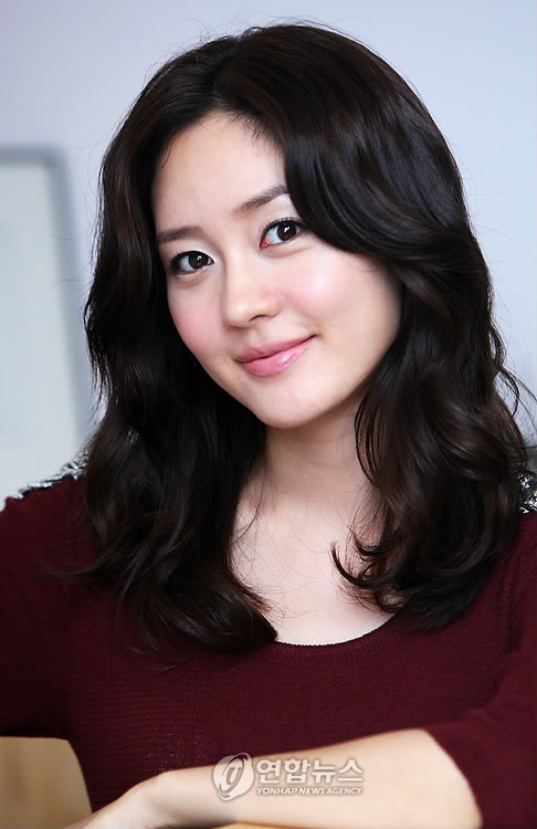  p>成宥利(sung yu ri),1981年3月3日出生于德国巴登,韩国女演员,歌手