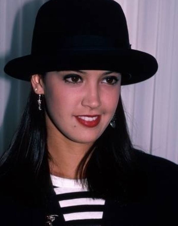 phoebe cates