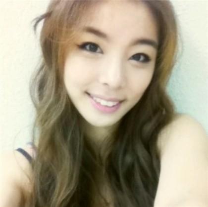  p>李艺真(ailee),1989年5月30日出生于 a target="_blank" href="