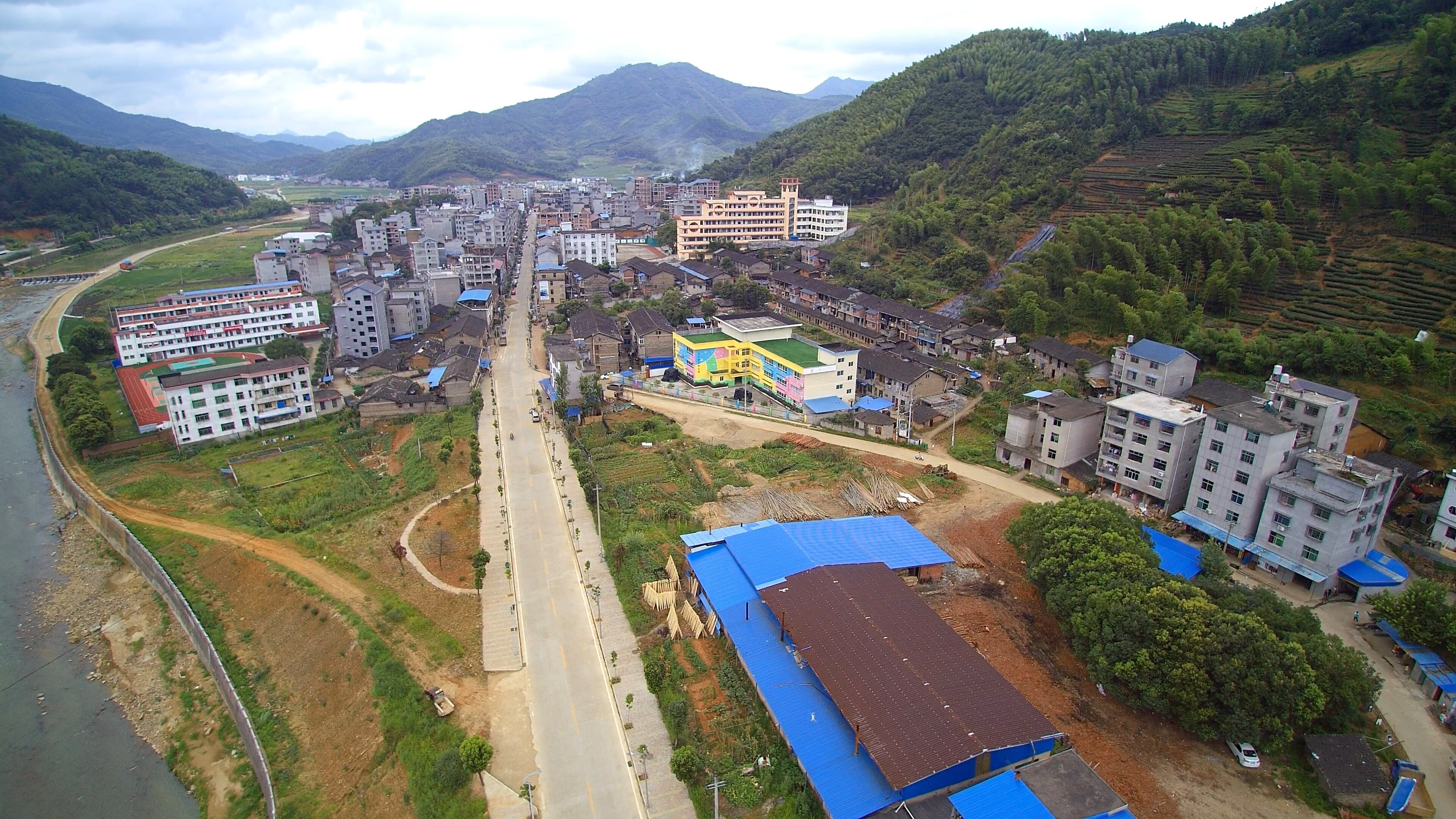  p data-id="gnauc31sur">铁山镇,隶属于福建省南平市政和县,地处 a
