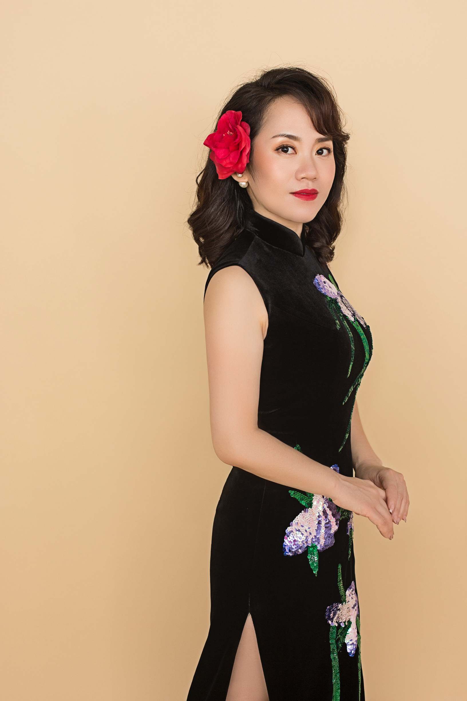 class="ref" data-ctrid="svcsexcg0njv">谢爱君,中国内地女歌手