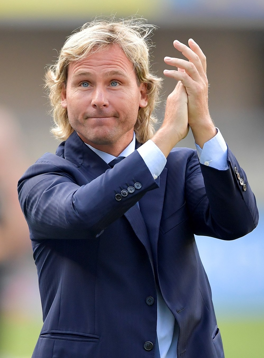  p>帕维尔·内德维德(捷克语:pavel nedvěd),1972年8月30日出生于