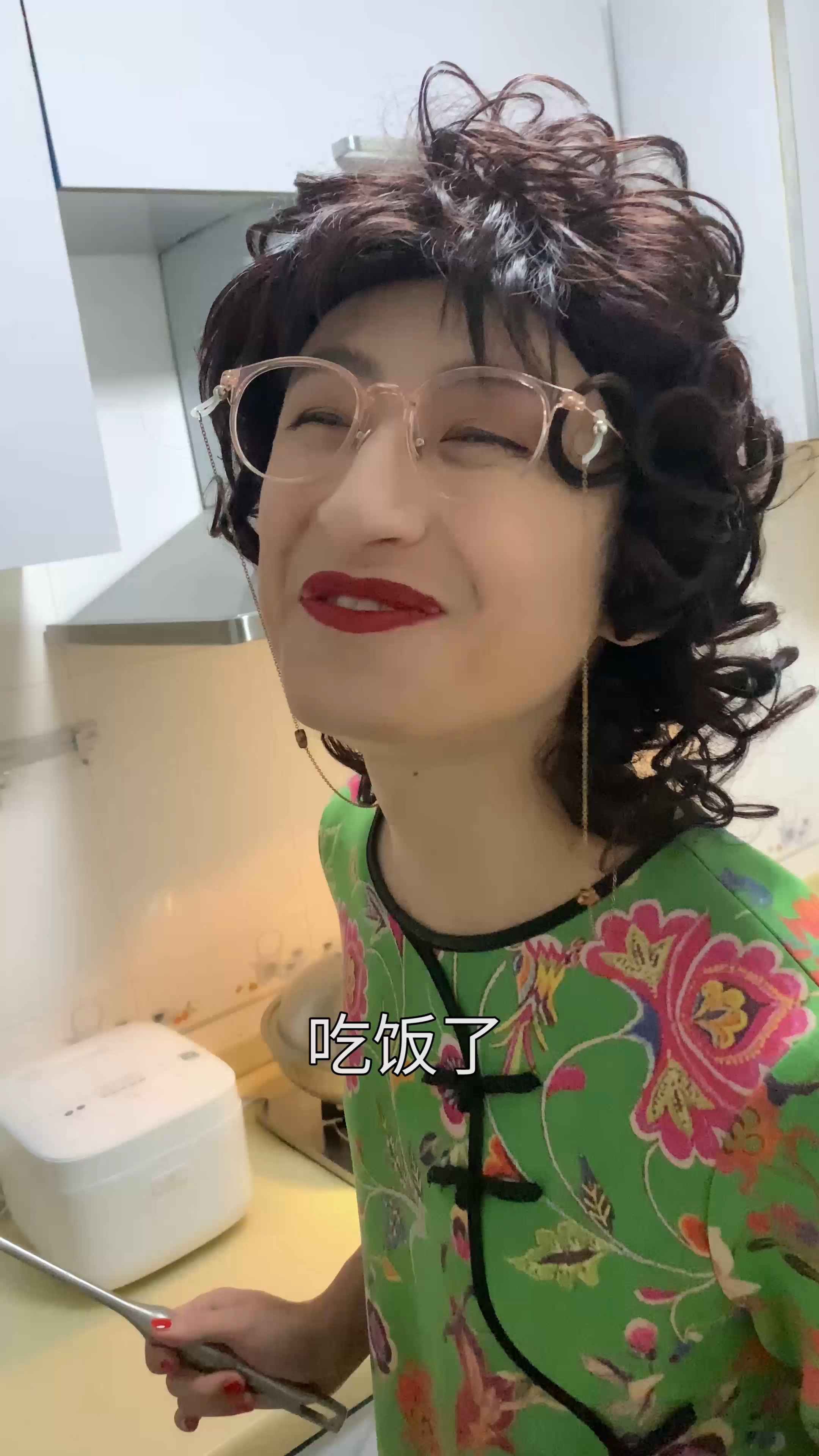 青岛大姨张大霞