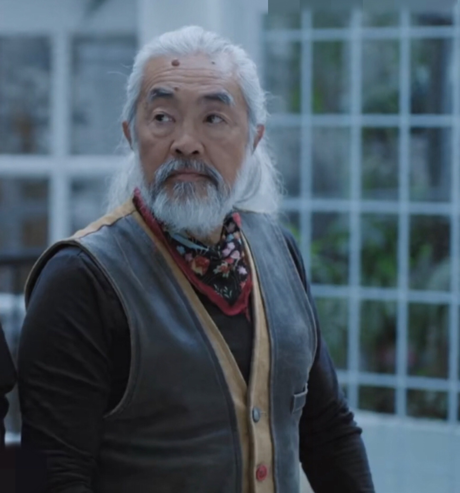 data-id="gnyxl5yldo">鬼冢,11月14日出生于中国香港,中国香港男演员