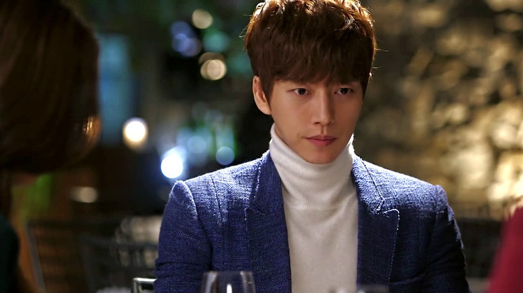 李辉京是电视剧《 a target="_blank" href="/item/来自星星的你