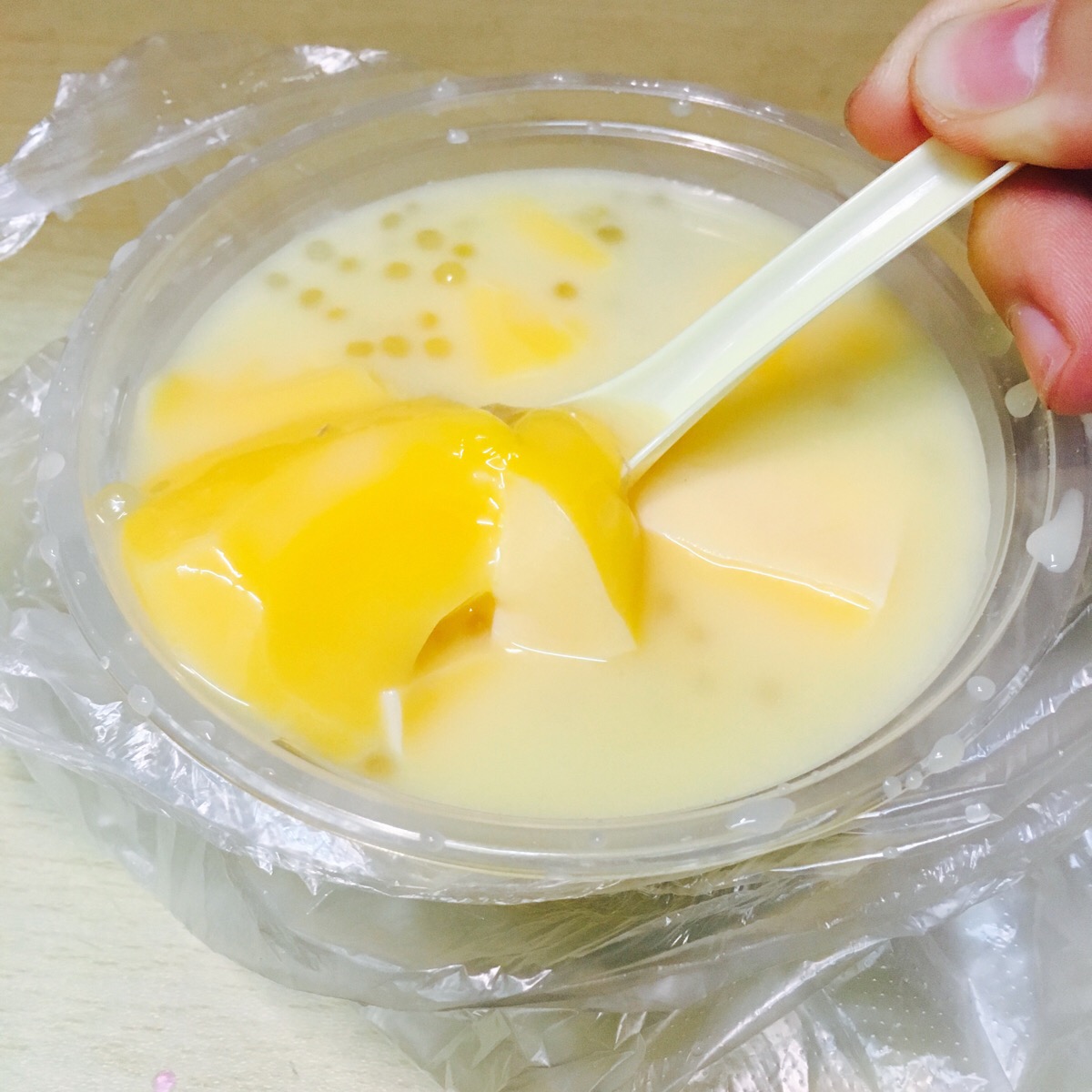 椰香焦糖西米布丁