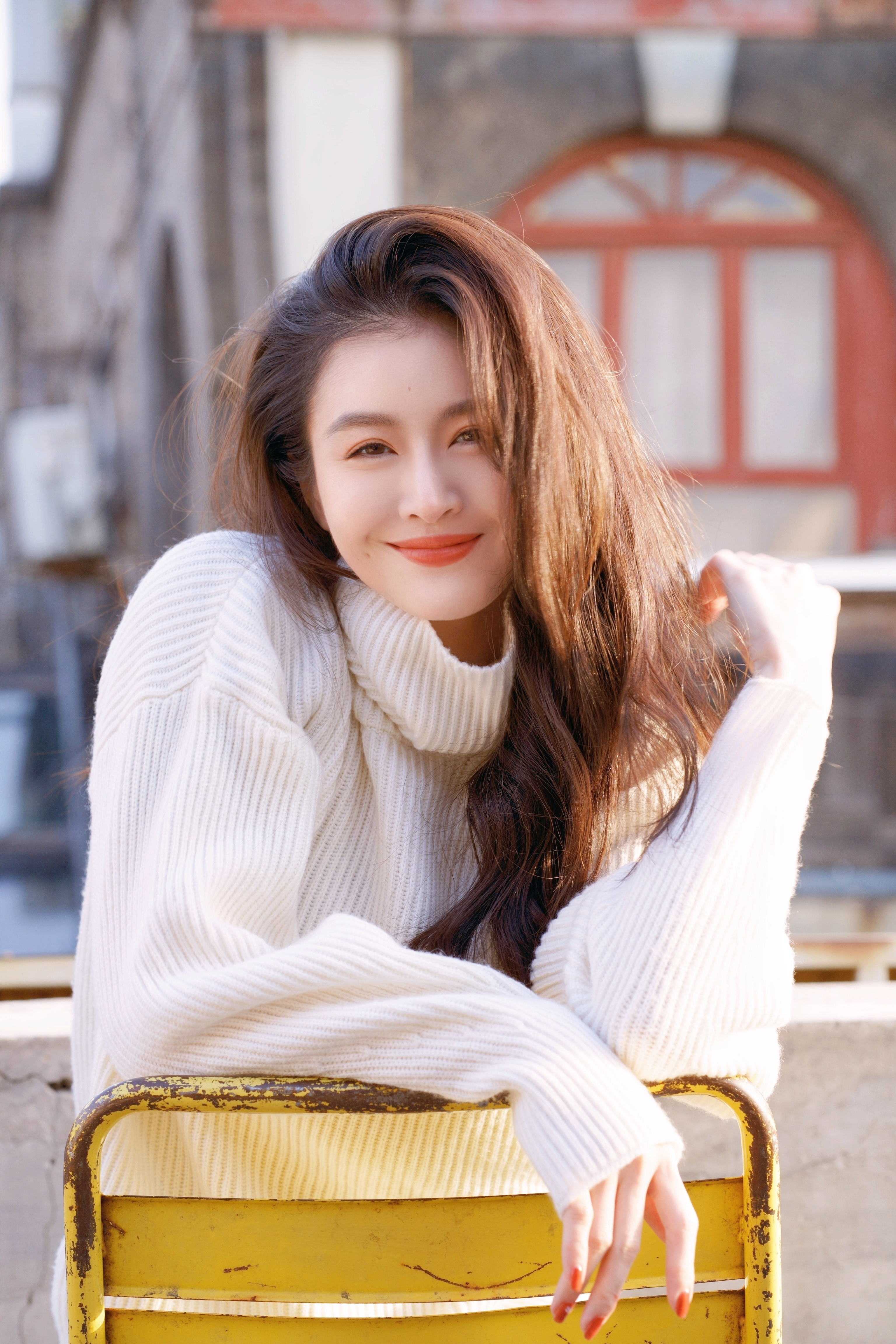  p data-id="go02jxv8ut">林一霆,原名"林伊婷",1988年11月25日出生于