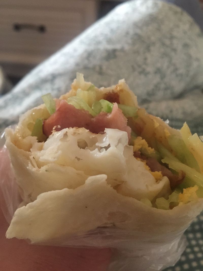 培根鸡蛋卷饼