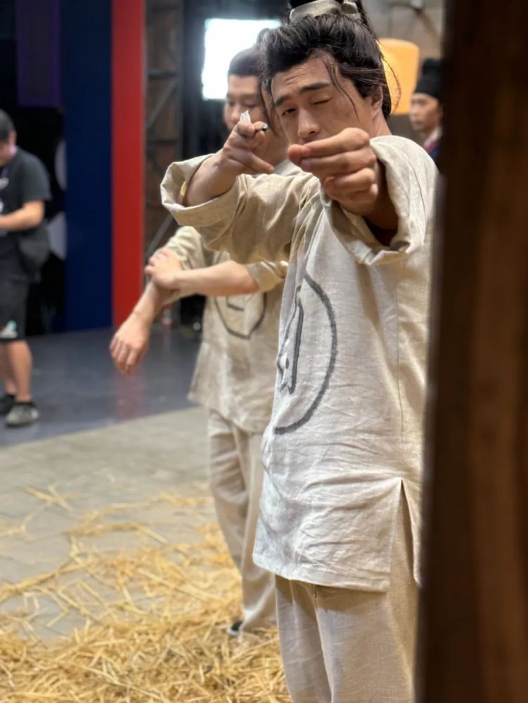 刘旸（单口喜剧演员）_百度百科