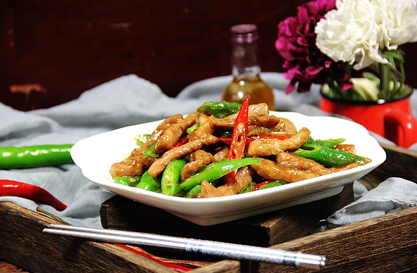 杭椒炒牛柳