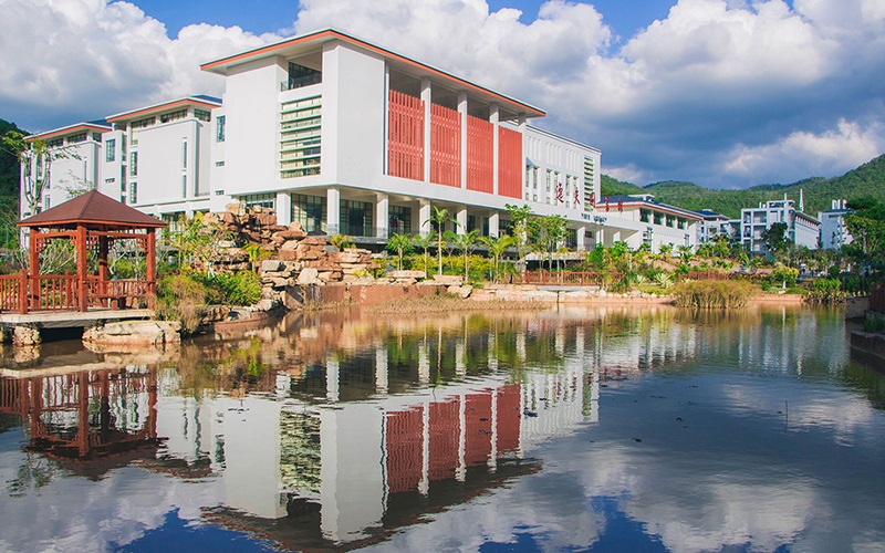 data-lemmaid="10847">普洱 /a>,是云南省属普通本科高等学校,由 a