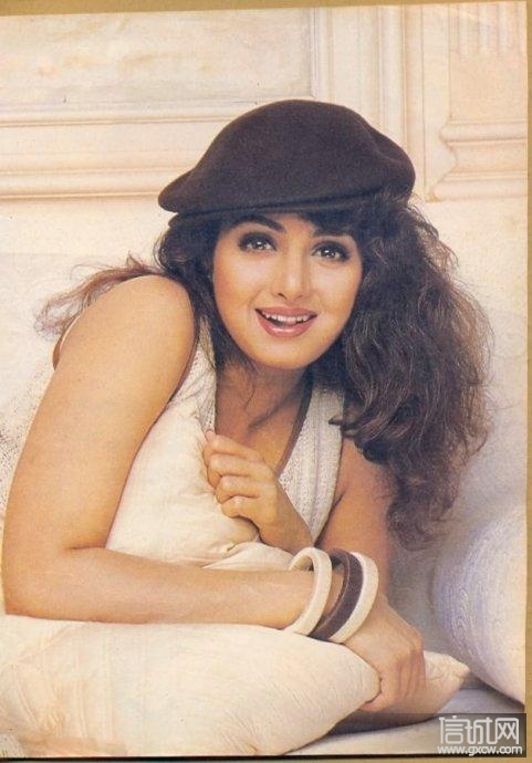  p data-id="gncp4r51cp">希里黛玉(sridevi,1963年8月13日—2018年2