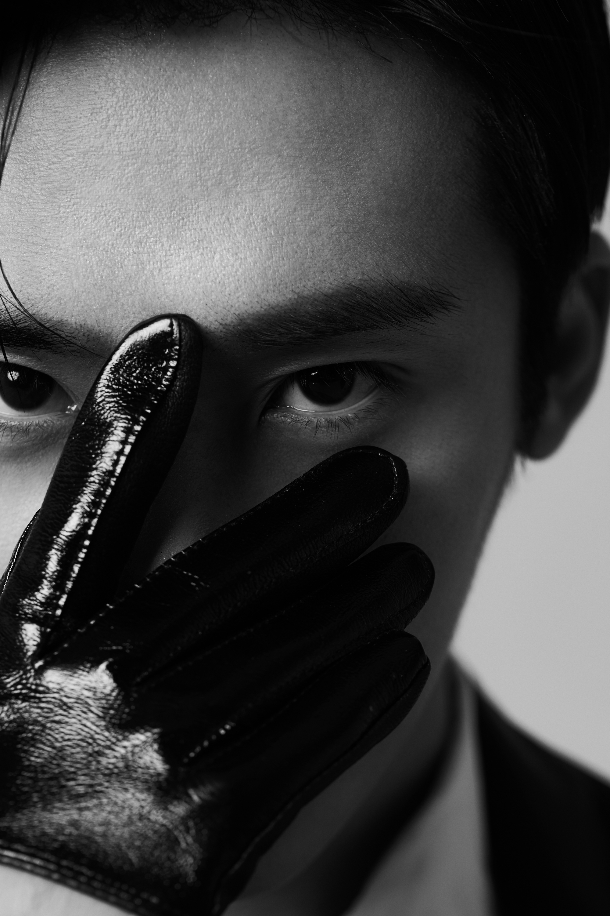 张赫(英文名:z ryan),1984年9月17日出生于辽宁省沈阳市,中国内地男