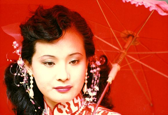  p data-id="gnx77xlfeu">张青,4月26日出生于中国浙江省杭州市,毕业