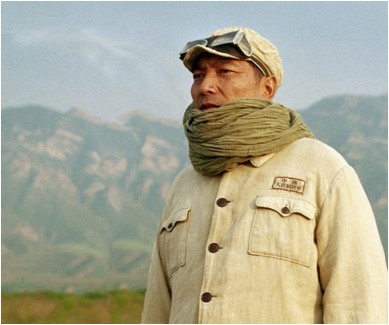 data-id="gnth2y87nl">谢钢,1951年1月出生于广东番禺,中国内地男演员