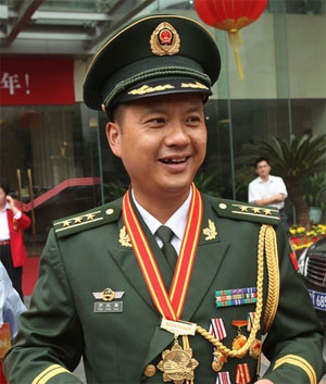 data-lemmaid="2745460">岳阳市 /a>,中共党员,中国十大武警忠诚卫士