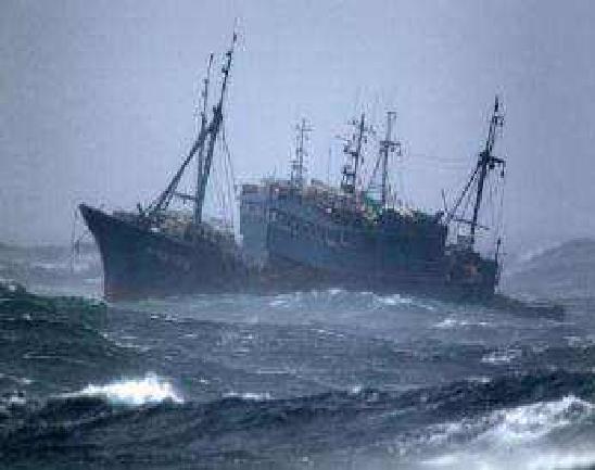  p>2018年9月30日晚上23时许,"浙象渔41020"渔船在东经123度15分,北纬