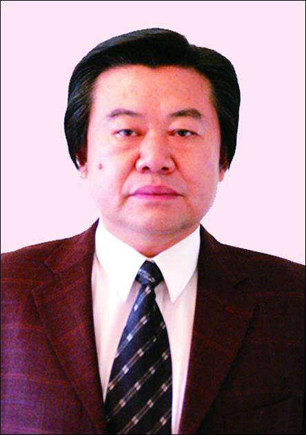 1957年9月出生于湖南 a target="_blank" href="/item/攸县/2239190"