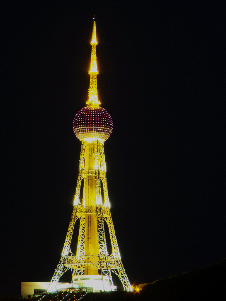 id="15403686">上海市浦东新区 /a>援建的"浦宁之珠"多功能观光塔于