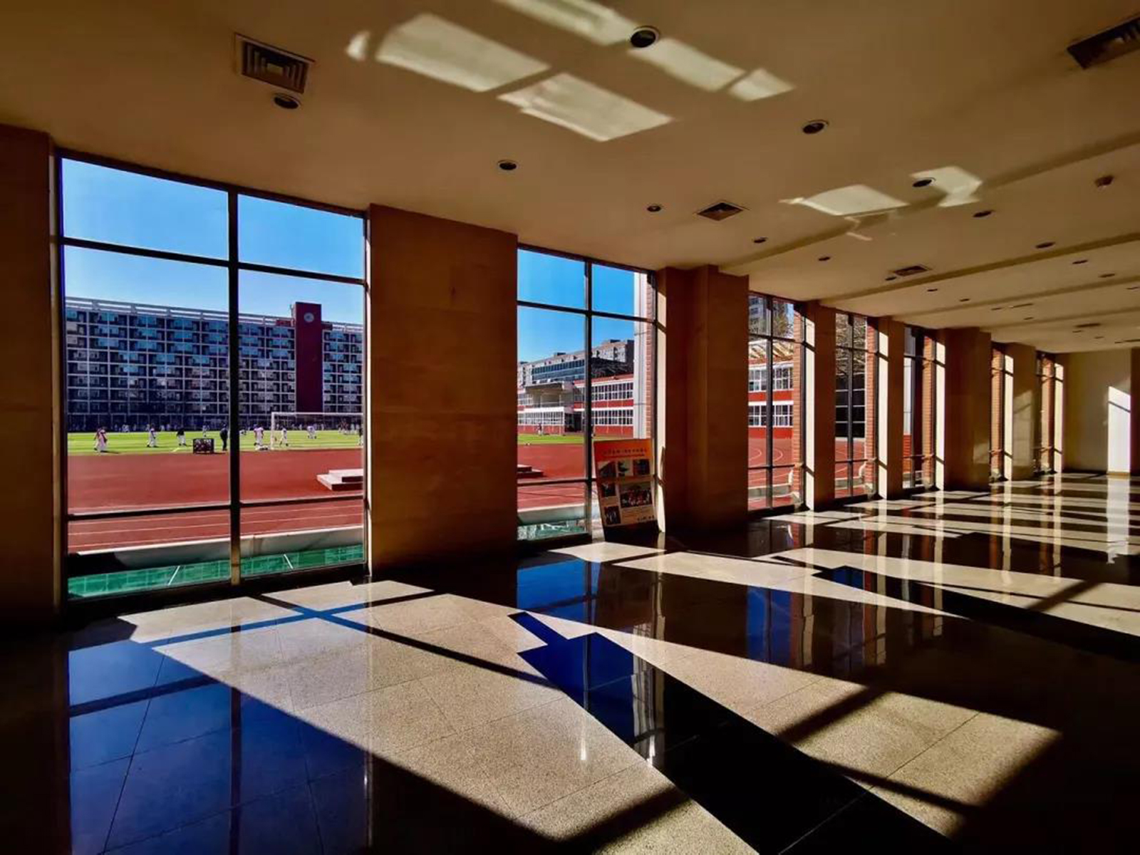 href="/item/中国人民大学">中国人民大学 /a>附属中学,简称人大附中