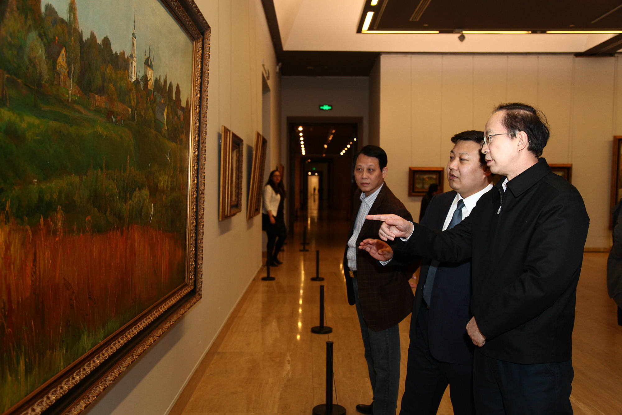 尼古拉·列里赫国际奖章和俄罗斯艺术科学院金质奖章获得