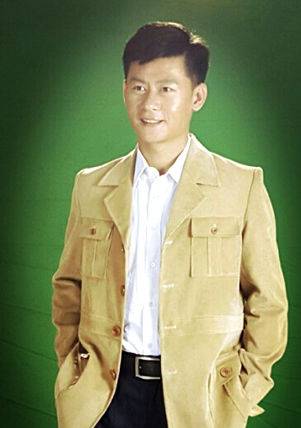 与李大庆因一起在宣传队工作而日久生情,却种种误会二人被活活拆散.