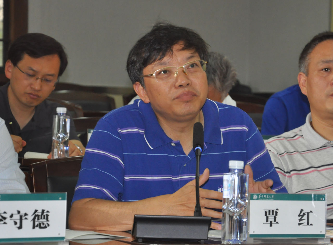 a>,1966年8月出生,湖北 a target="_blank" href="/item/长阳人/64896