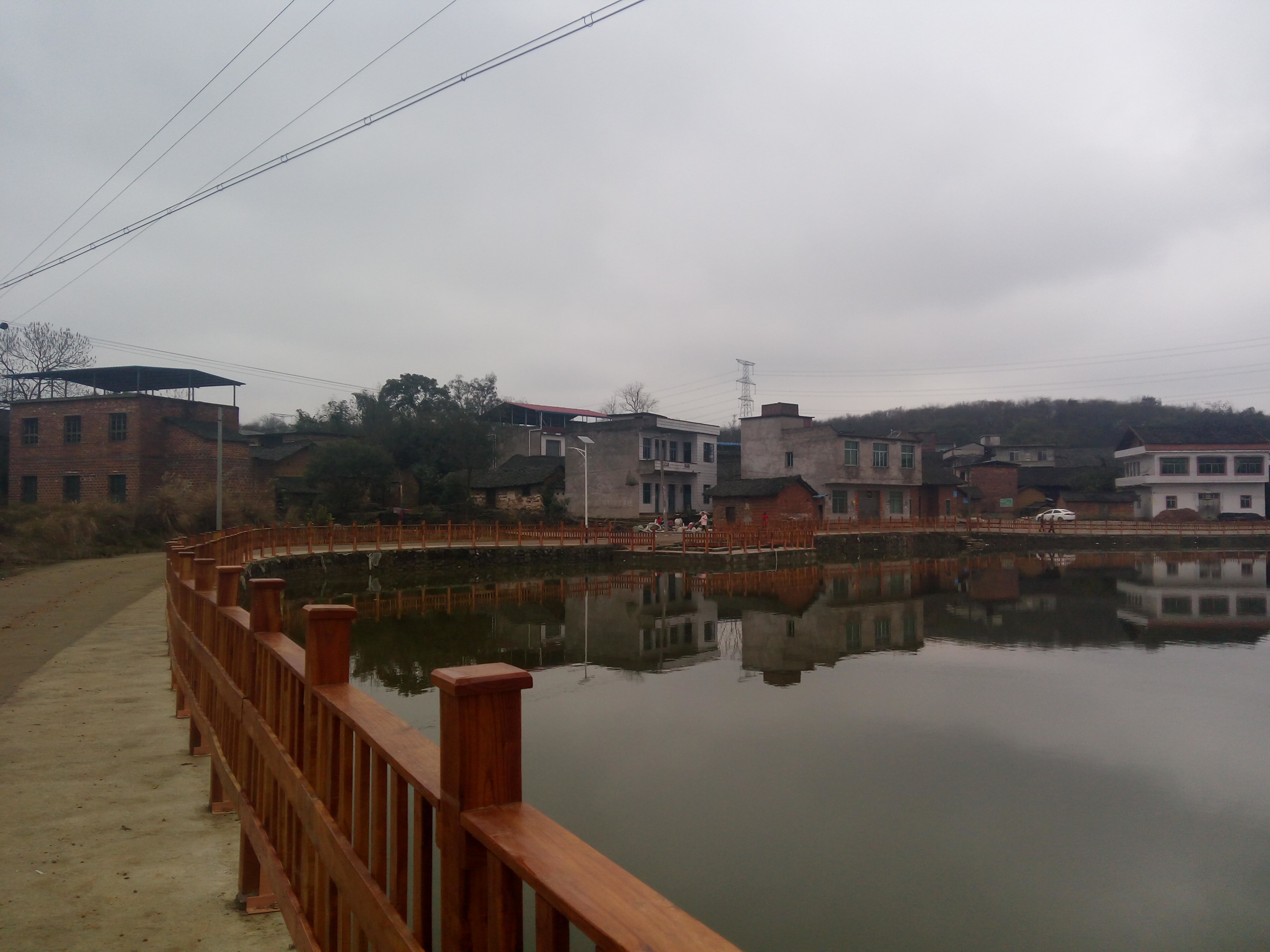  p>明塘黄家古建筑群位于永州市冷水滩区上岭桥镇明塘村,始建于清朝