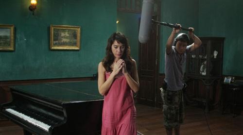  p>《鬼5虐》是 a target="_blank" href="/item/松耀司·舒克马卡