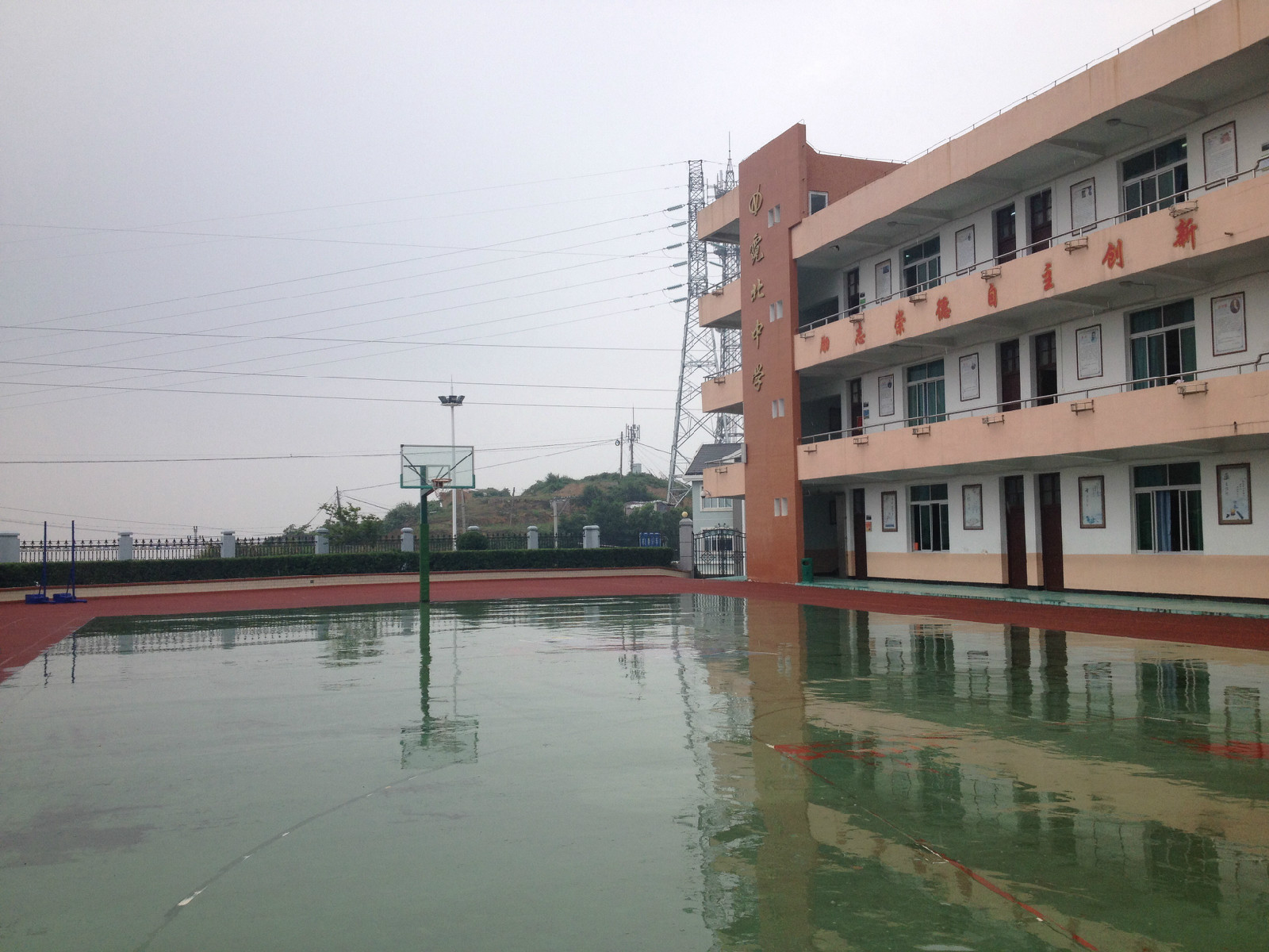 data-lemmaid="1199462">洞头"桥头堡"的霓屿乡布袋岙村,占地面积