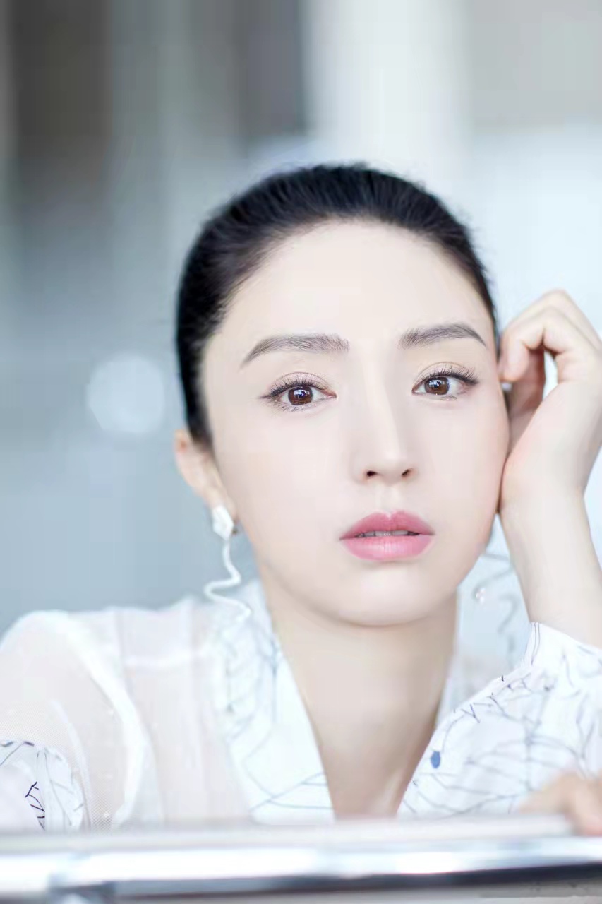 p>董璇,1979年11月5日出生于黑龙江省牡丹江市,中国内地影视女演员