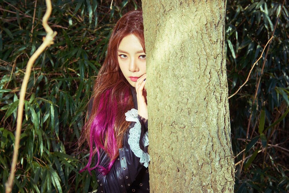 的中韩女子组合,由 a target="_blank" href="/item/金昰祉/53758984"