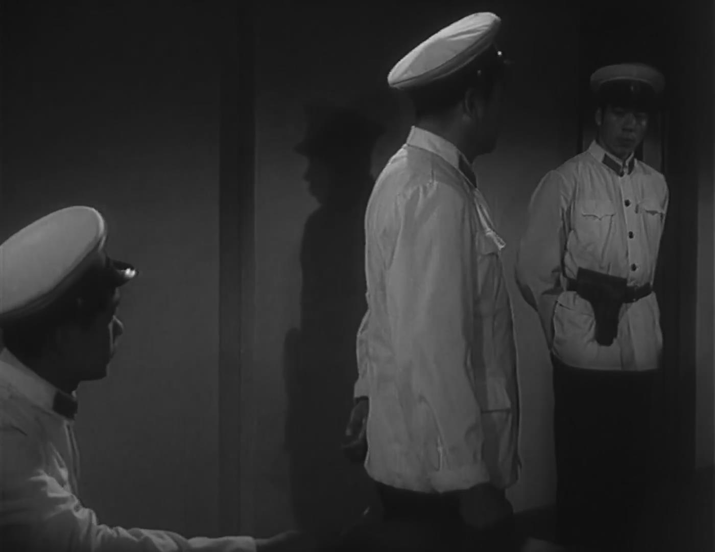 《暗礁》是1978年上映的 a target="_blank" href="/item/中国电影