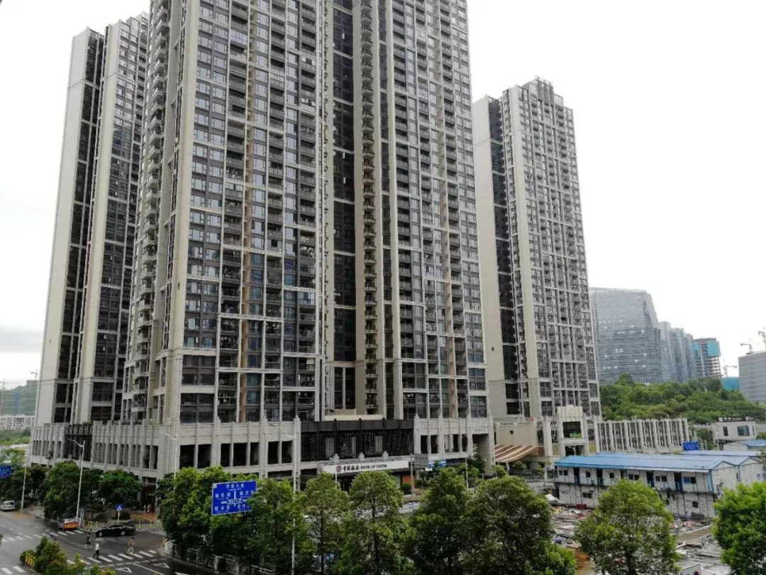  p>塘朗城广场东区位于深圳市南山区大学城,由 a target="_blank"