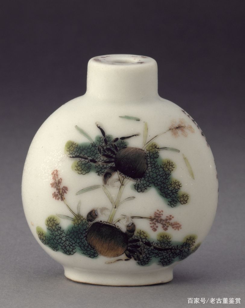 浅析清代瓷质鼻烟壶的艺术特征，小中见大，别有洞天_百科TA说