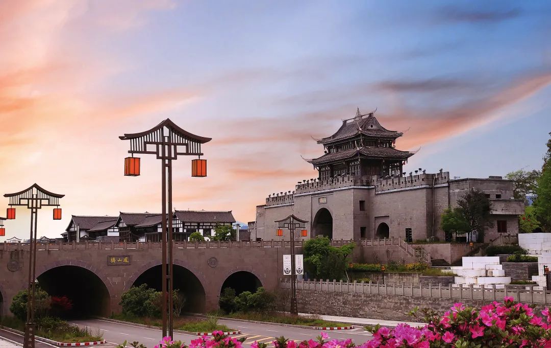  p data-id="tzlberrkplyc">相如故城是南充市4a级景区,位于蓬安县 a