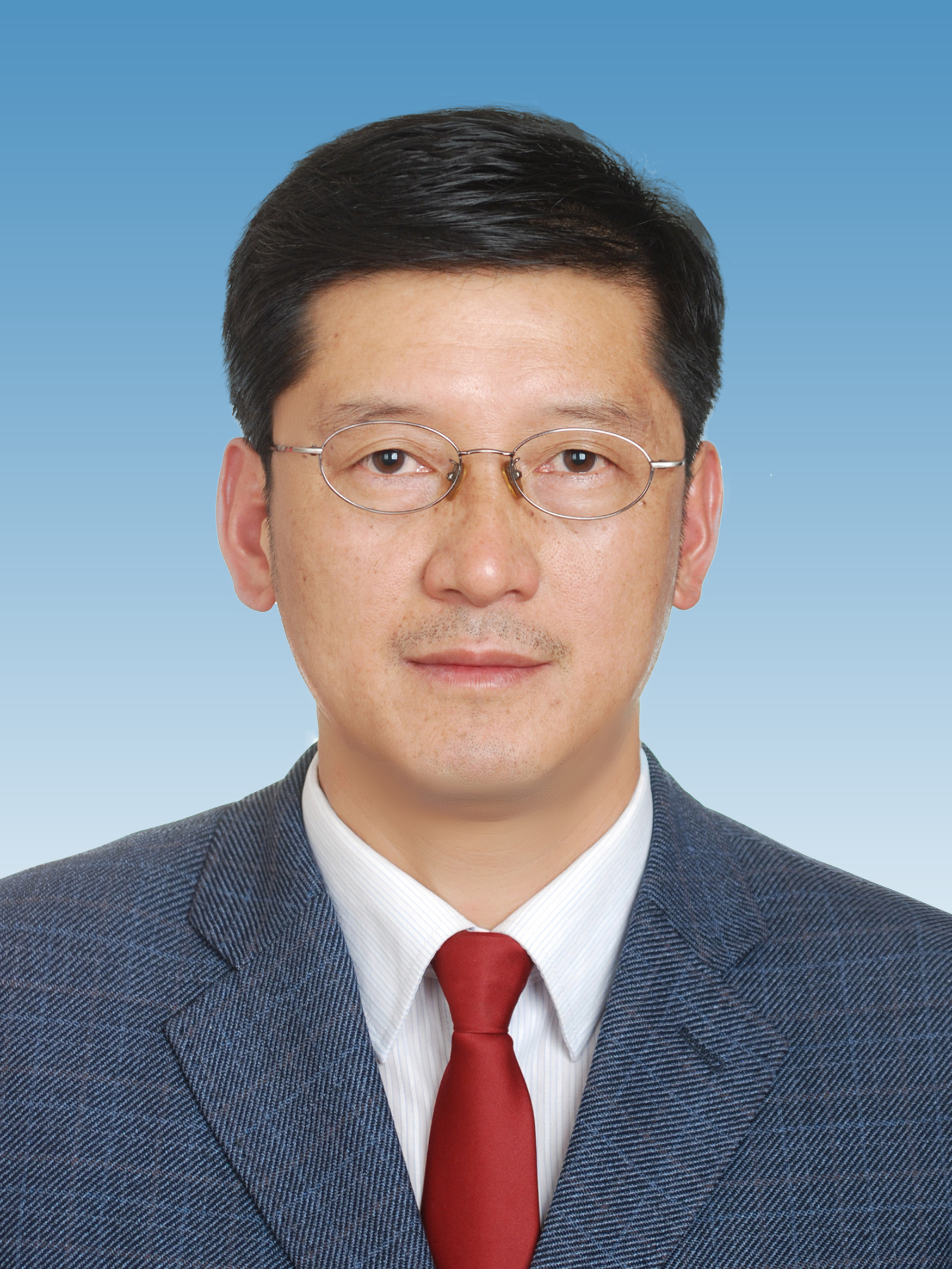  /p> p>现任云南省丽江市委统战部副部长,市台办,市侨办主任. /p>