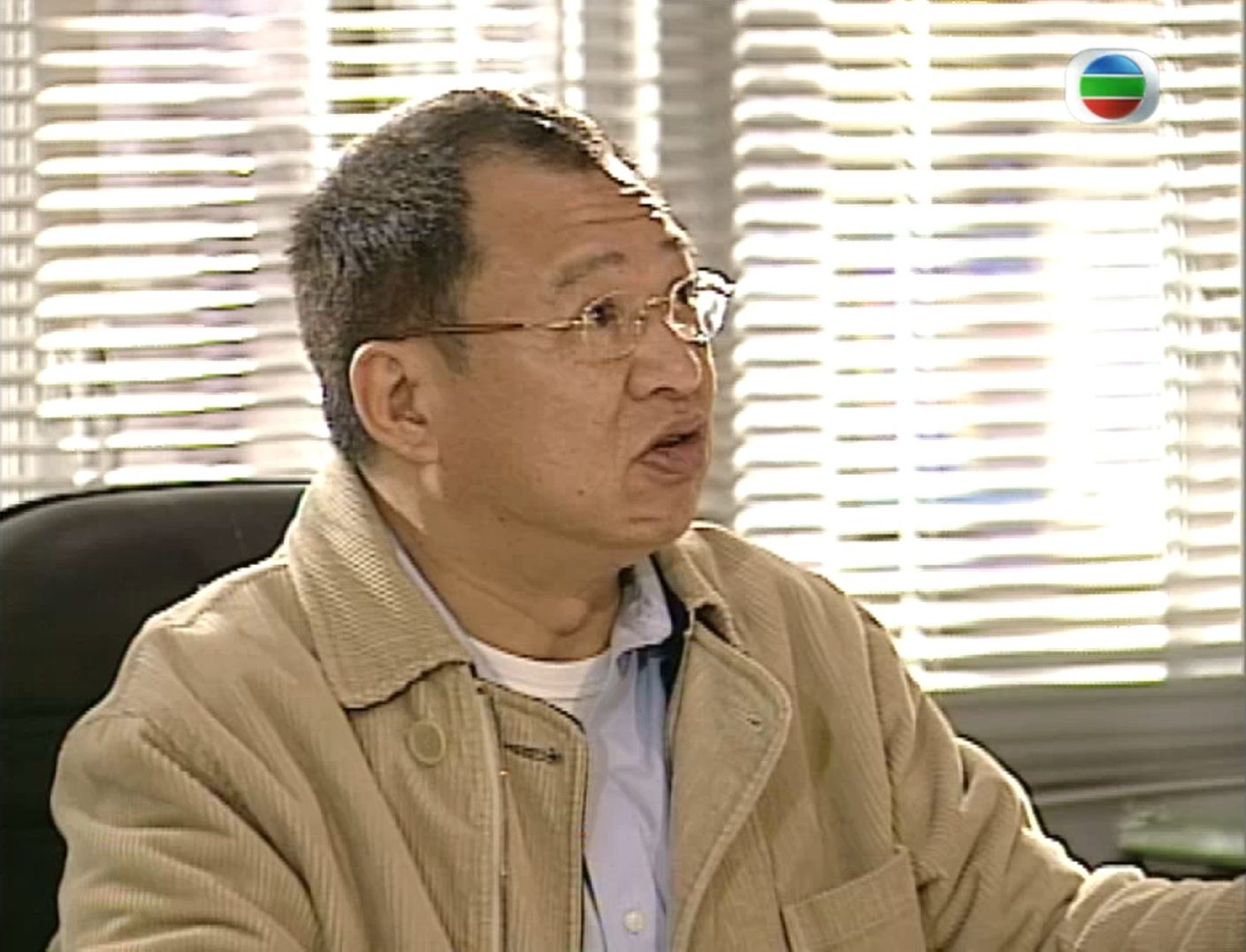 苗侨伟,吴美珩,陈国邦,马国明,廖碧儿,许绍雄等主演的时装悬疑剧