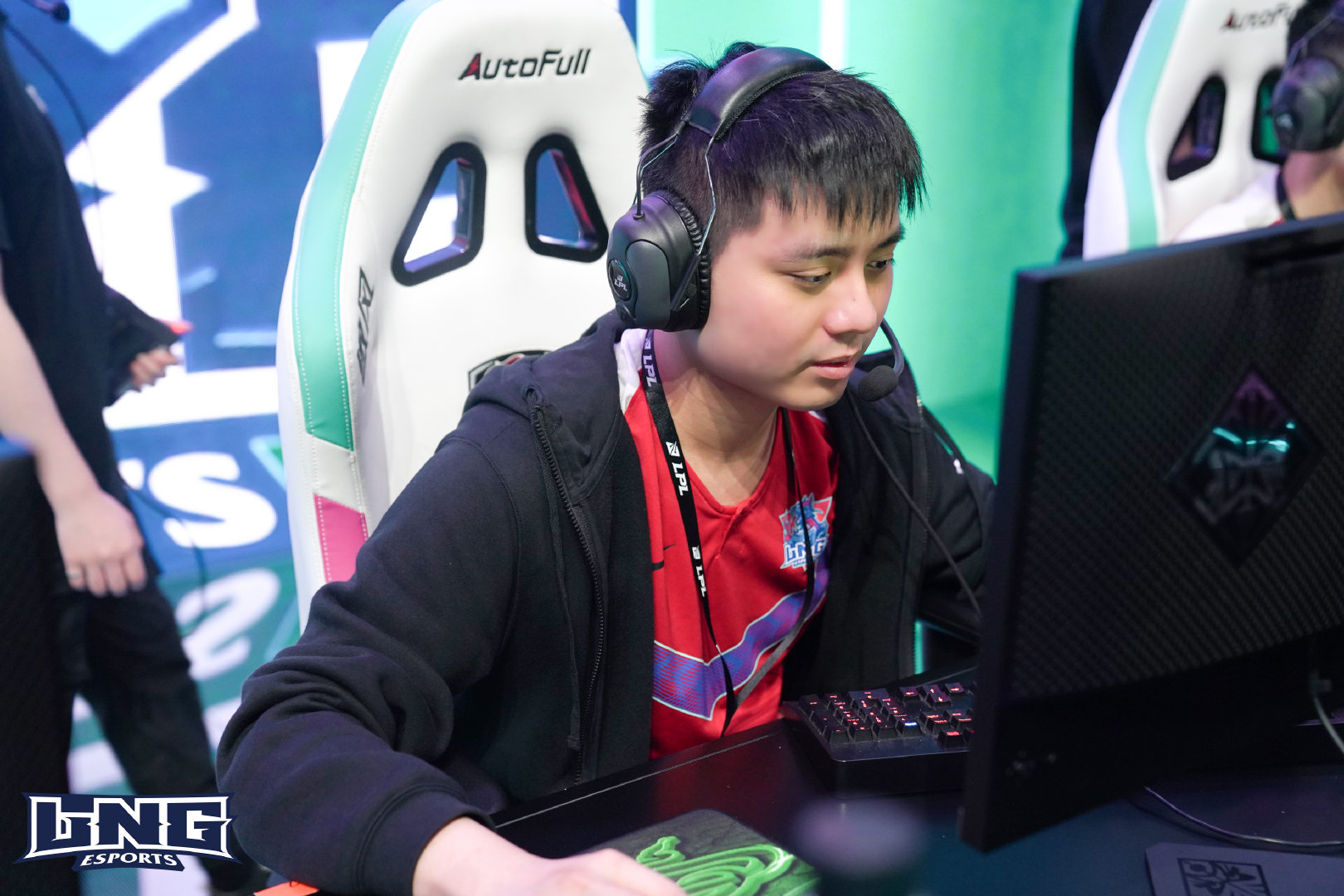  p>黄熠棠,游戏id:maple,1997年10月10日出生于中国台湾, a target="