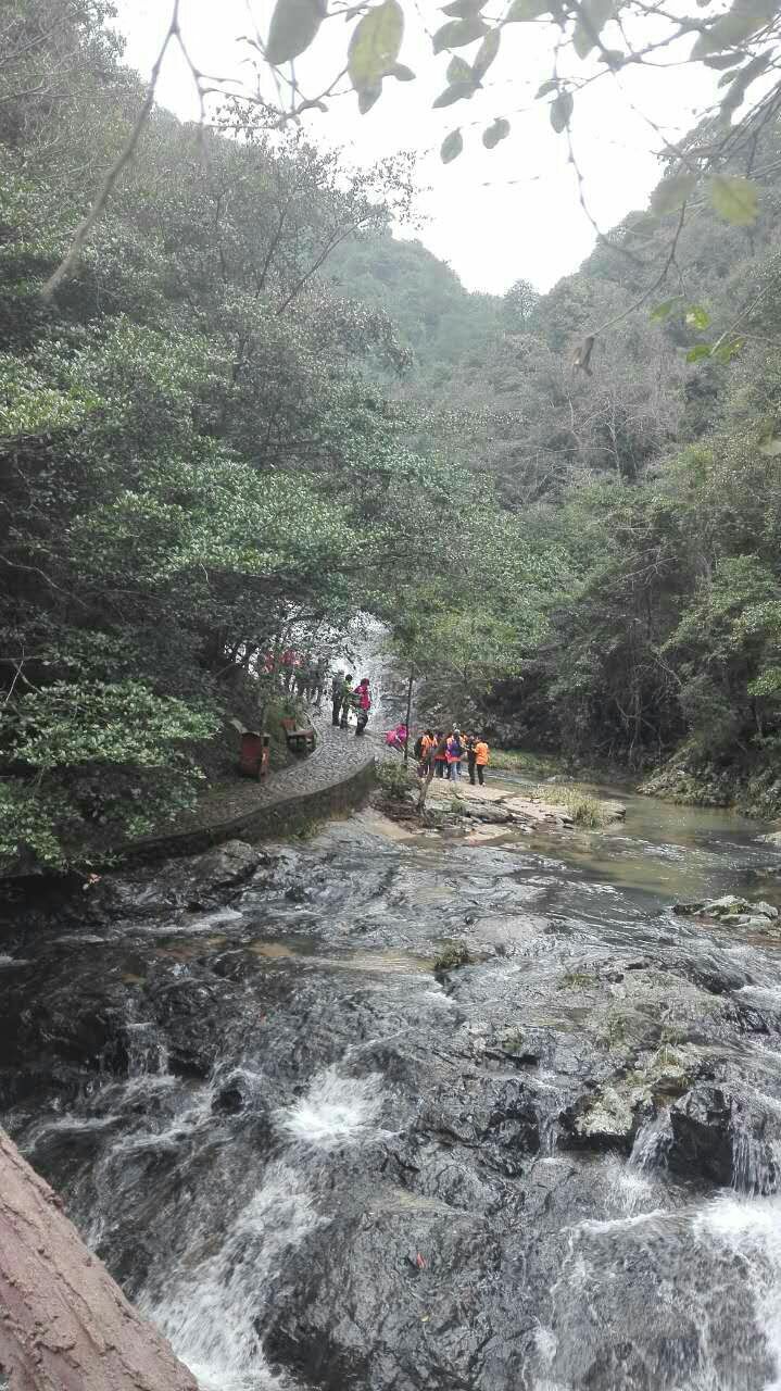 宝莲山