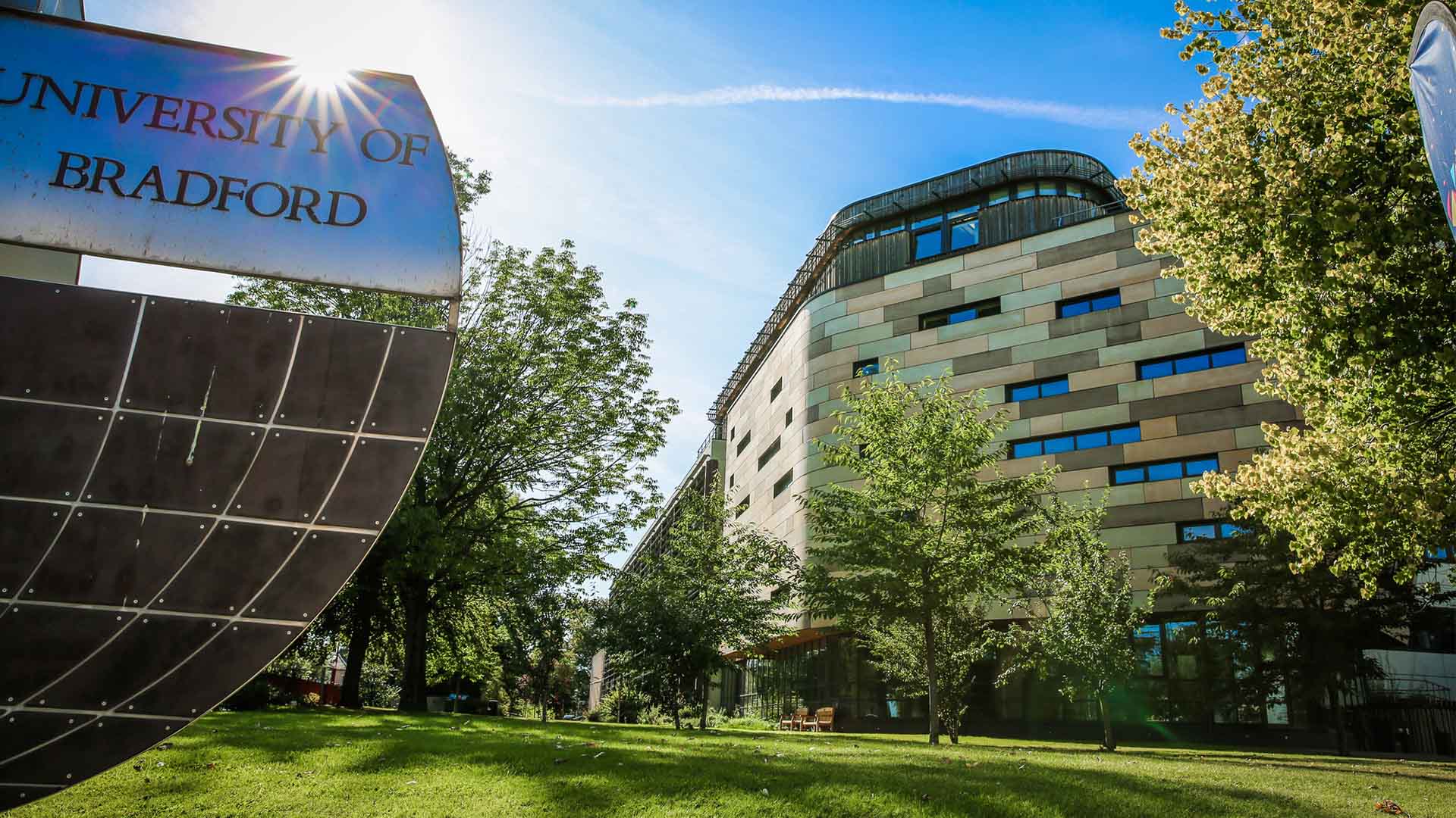  p data-id="go06icqjnb">布拉德福德大学(university of bradford)