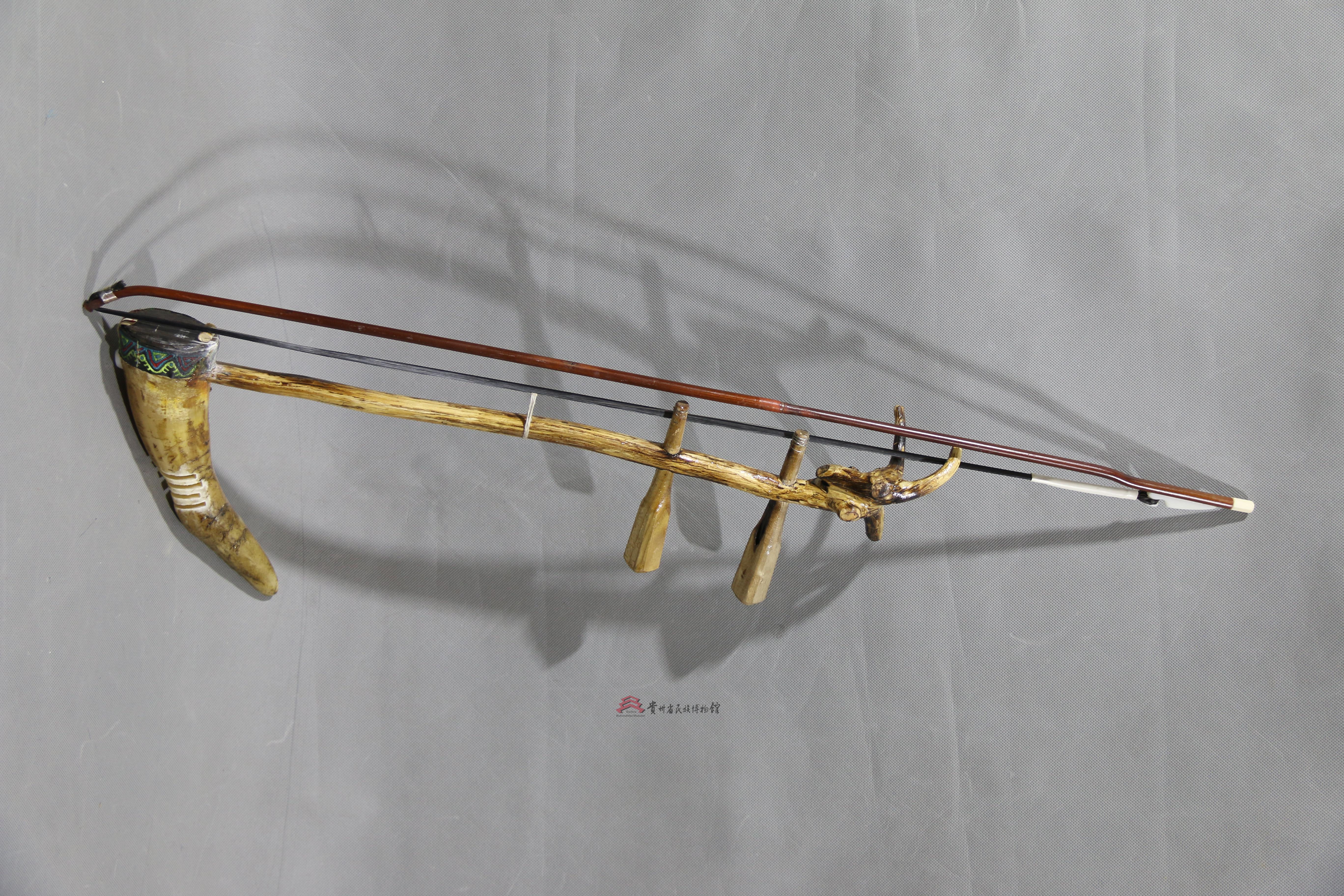 当代兴义平寨布依族小牛角胡