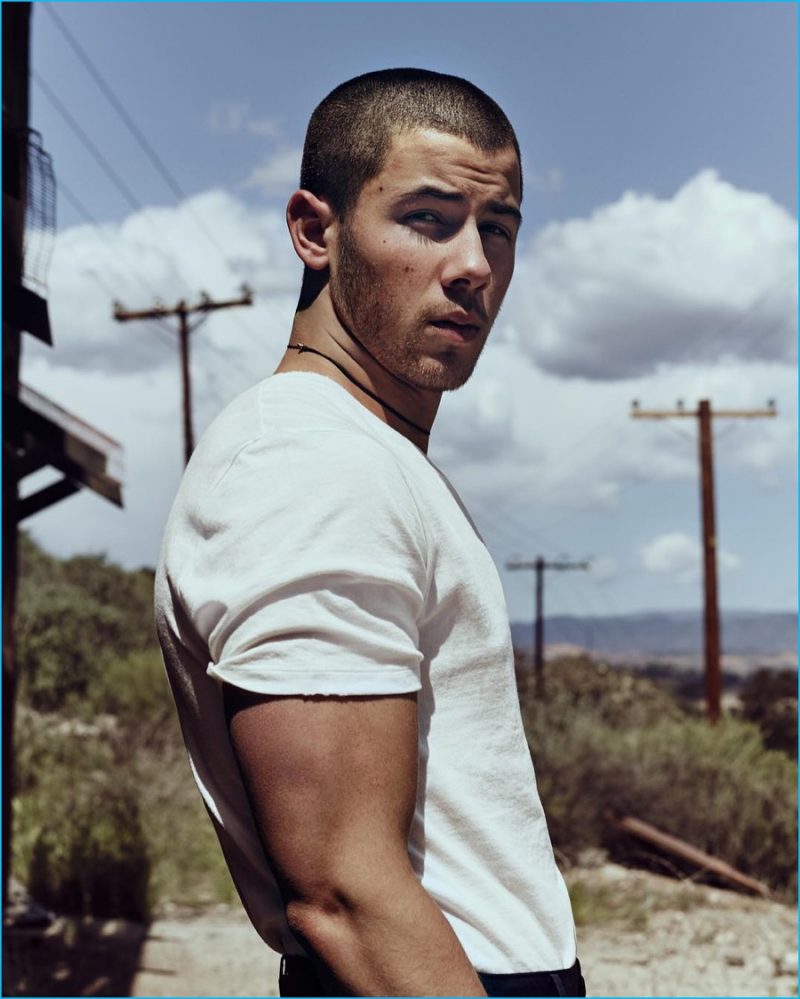  p>尼克·乔纳斯(nick jonas),1992年9月16日出生于美国德克萨斯州
