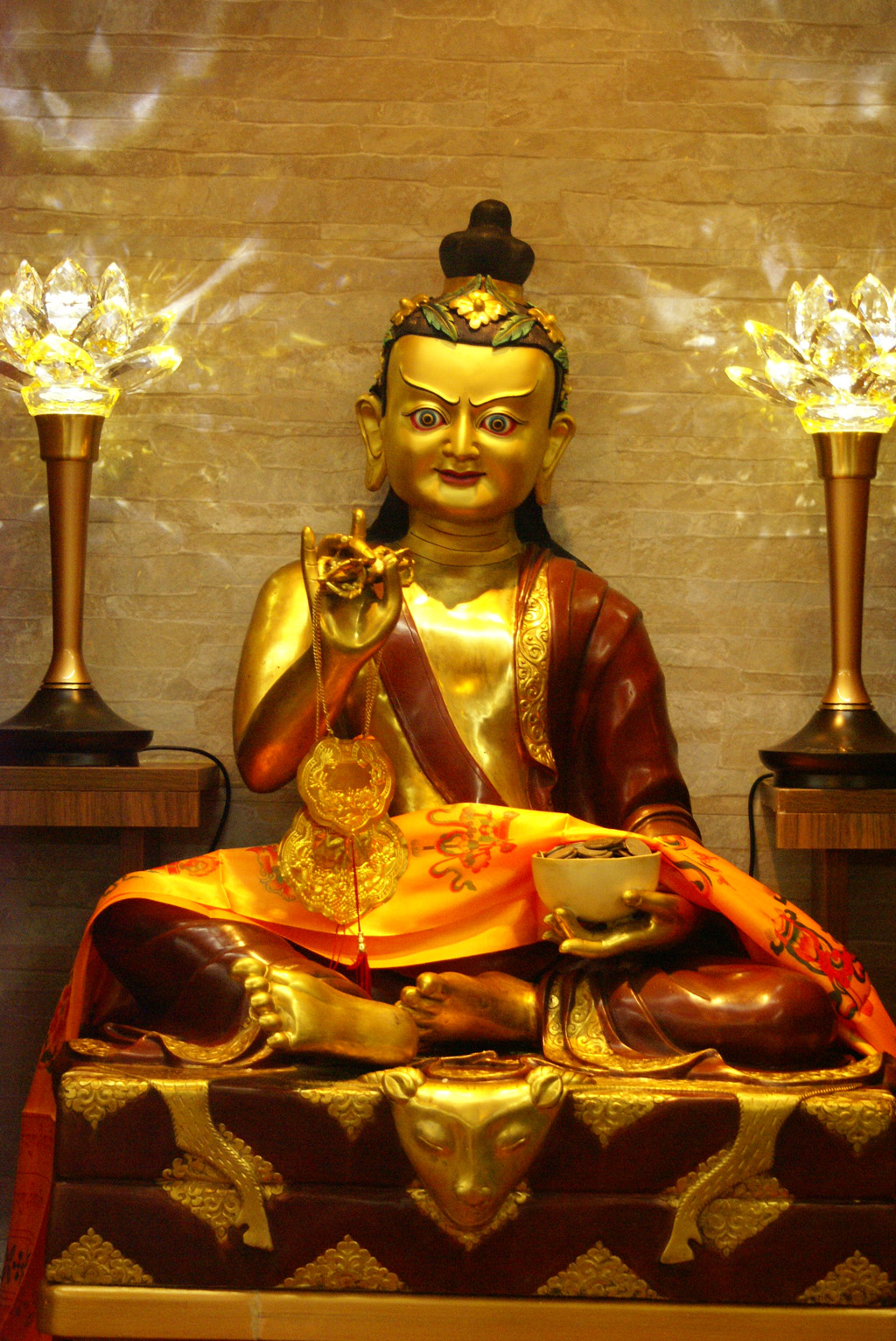  p data-id="gnc0vaf3pv">龙树(人名)菩萨名.