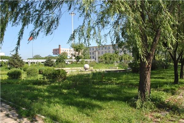 法库县高级中学